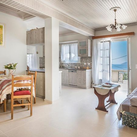 La Casa Di Zia Anna Agia Efimia Village Bagian luar foto