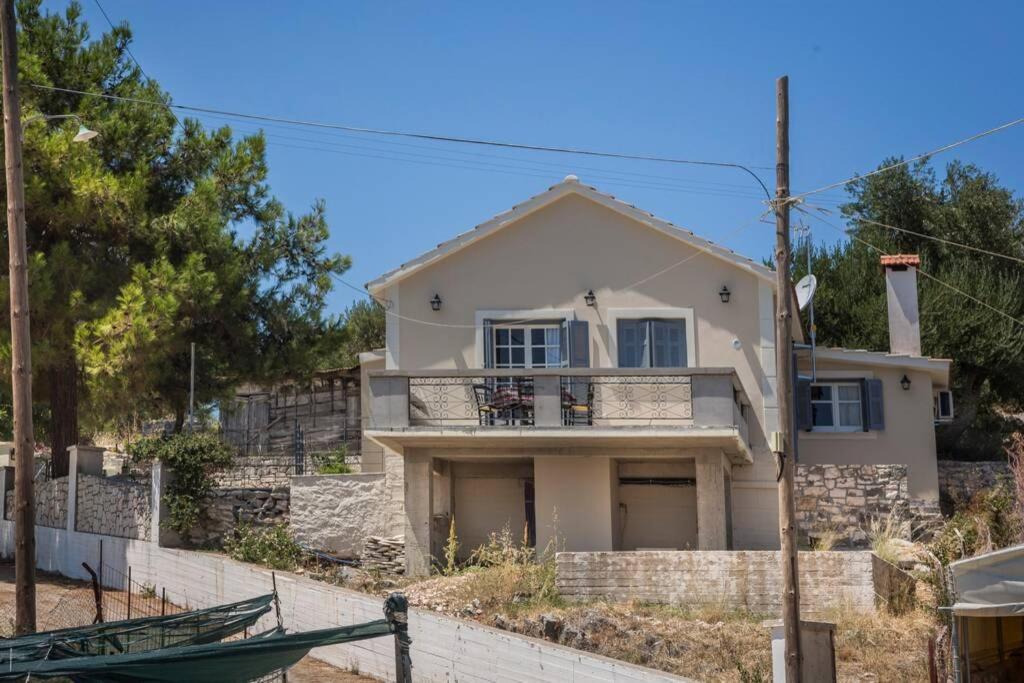 La Casa Di Zia Anna Agia Efimia Village Bagian luar foto
