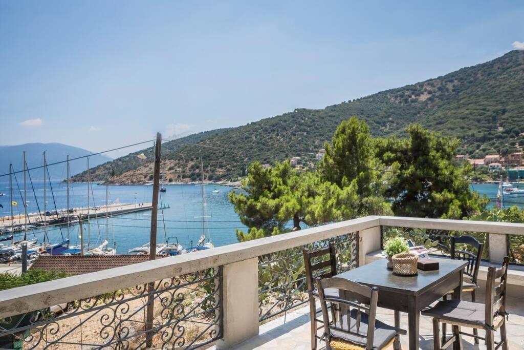 La Casa Di Zia Anna Agia Efimia Village Bagian luar foto